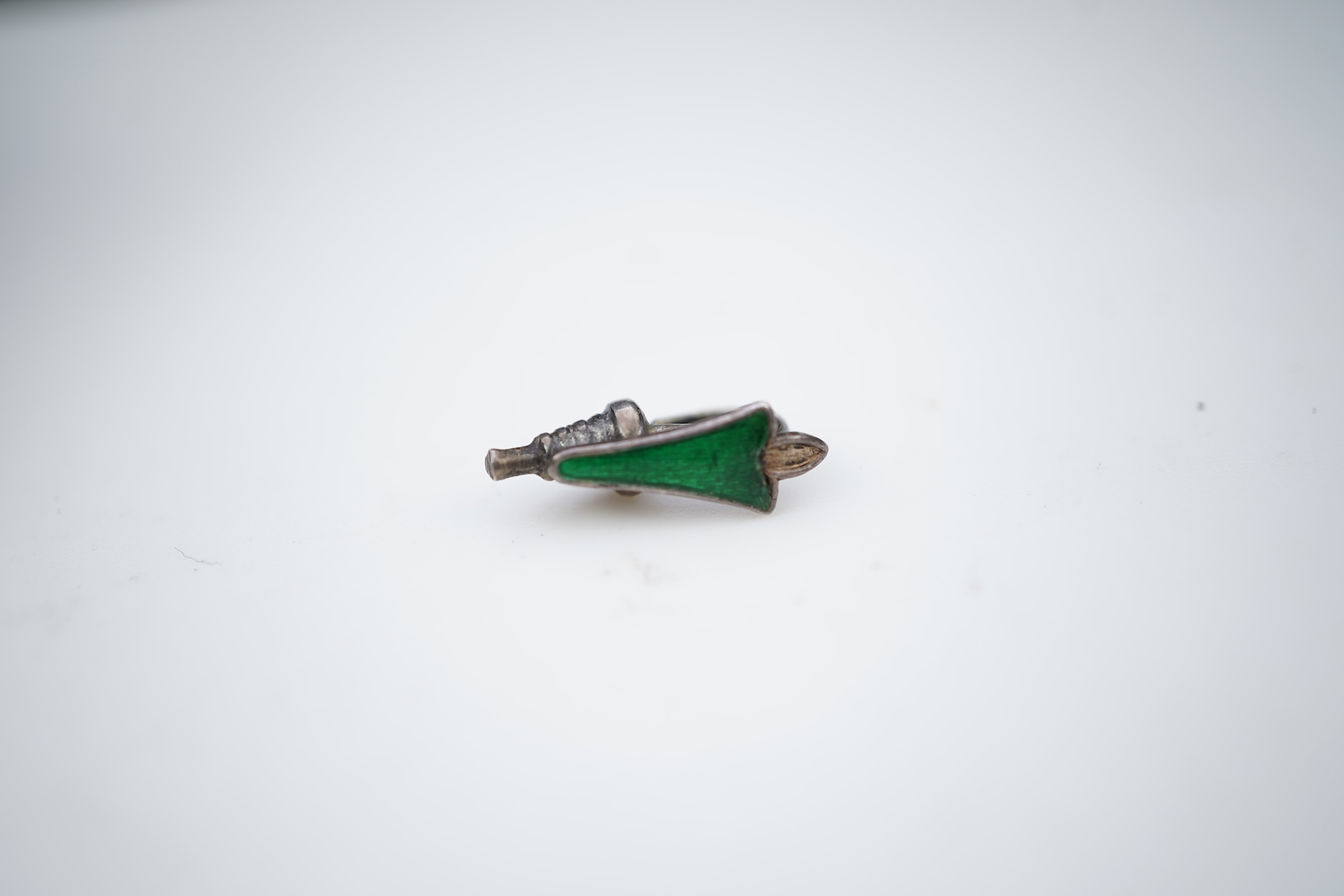 An enamel pocket watch and brooch, early 20th century